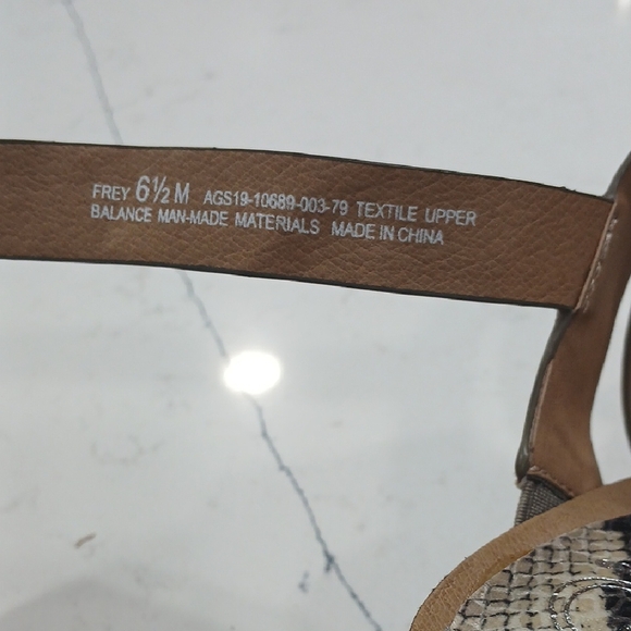 New Directions Snakeskin Heels Sz6.5 New Without Tag Or Box - Picture 5 of 10